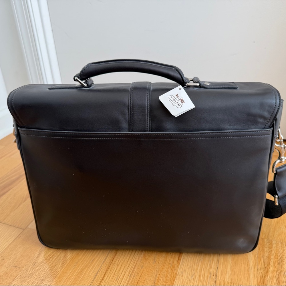 NWT • Coach Restored Transatlantic Flap Business Brief - Picture 3 of 7